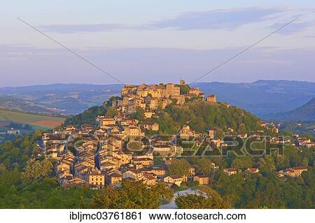 "Townscape at dawn, Cordes-sur-Ciel, Departement Tarn, Midi-Pyrenees, France, Europe" View Large Photo Image Stock Image - "Townscape at dawn, Cordes-sur-Ciel, Departement Tarn, Midi-Pyrenees, France, Europe". Fotosearch
