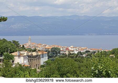 Stock Photo - "Townscape of Vrbnik, Vrbnik, Krk, Kvarner Gulf, Croatia, Europe". Fotosearch