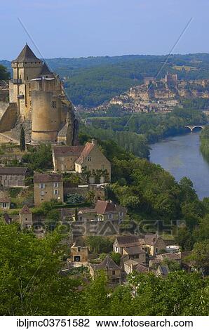 "Townscape with Castelnaud Castle, Chateau de Castelnaud, Castelnaud-la-Chapelle, Departement Dordogne, Aquitaine, France, Europe" View Large Photo Image Stock Image - "Townscape with Castelnaud Castle, Chateau de Castelnaud, Castelnaud-la-Chapelle, Departement Dordogne, Aquitaine, France, Europe". Fotosearch