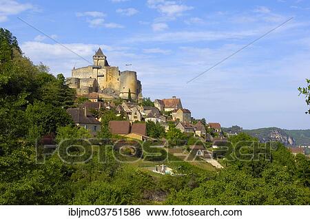 "Townscape with Castelnaud Castle, Chateau de Castelnaud, Castelnaud-la-Chapelle, Departement Dordogne, Aquitaine, France, Europe" View Large Photo Image Stock Photograph - "Townscape with Castelnaud Castle, Chateau de Castelnaud, Castelnaud-la-Chapelle, Departement Dordogne, Aquitaine, France, Europe". Fotosearch