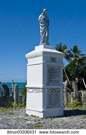 "Traditional Christian statue, Ile des Pins, New Caledonia, France, Oceania" View Large Photo Image Stock Image - "Traditional Christian statue, Ile des Pins, New Caledonia, France, Oceania". Fotosearch