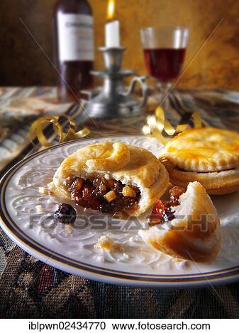 Traditional Christmas mince pies View Large Photo Image Stock Image - Traditional Christmas mince pies. Fotosearch