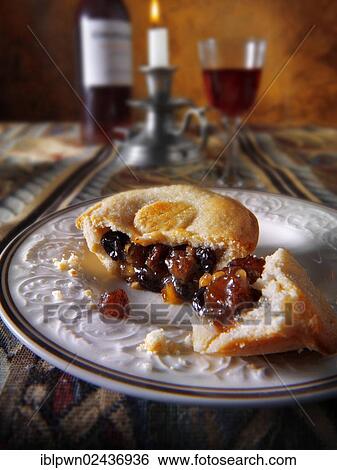 Traditional Christmas mince pies View Large Photo Image Stock Photograph - Traditional Christmas mince pies. Fotosearch