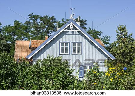 "Traditional wooden house, Nida, KlaipÄ—da County, Lithuania, Europe" View Large Photo Image Stock Photograph - "Traditional wooden house, Nida, KlaipÄ—da County, Lithuania, Europe". Fotosearch