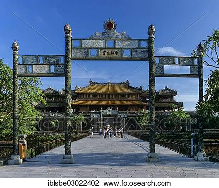 "Trung Dao Bridge and Thai Hoa Palace, Imperial Palace of Hoang Thanh, citadel, Hue, Provinz Thua Thien-Hue, Vietnam, Asia" View Large Photo Image Stock Image - "Trung Dao Bridge and Thai Hoa Palace, Imperial Palace of Hoang Thanh, citadel, Hue, Provinz Thua Thien-Hue, Vietnam, Asia". Fotosearch