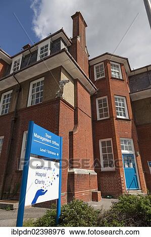"Trust Management Offices sign and building at Southampton General Hospital, Southampton, Hampshire, England, United Kingdom, Europe" View Large Photo Image Stock Photograph - "Trust Management Offices sign and building at Southampton General Hospital, Southampton, Hampshire, England, United Kingdom, Europe". Fotosearch