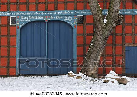 "Typical Lower Saxon historic half-timbered house, Staenderhaus, post and beam house, farmhouse in a round village, Rundling, Satemin, Luchow-Dannenberg District, Wendland, Lower Saxony, Germany, Europe" View Large Photo Image Stock Photography - "Typical Lower Saxon historic half-timbered house, Staenderhaus, post and beam house, farmhouse in a round village, Rundling, Satemin, Luchow-Dannenberg District, Wendland, Lower Saxony, Germany, Europe". Fotosearch
