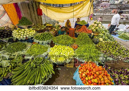 "Vegetable stall at the weekly vegetable market, Nasik, Maharashtra, India, Asia" View Large Photo Image Picture - "Vegetable stall at the weekly vegetable market, Nasik, Maharashtra, India, Asia". Fotosearch