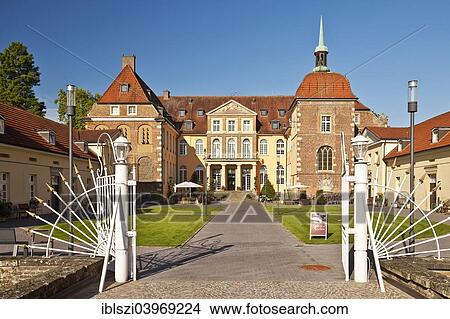 "Velen Castle, moated castle, Velen, Munsterland, North Rhine-Westphalia, Germany, Europe" View Large Photo Image Picture - "Velen Castle, moated castle, Velen, Munsterland, North Rhine-Westphalia, Germany, Europe". Fotosearch