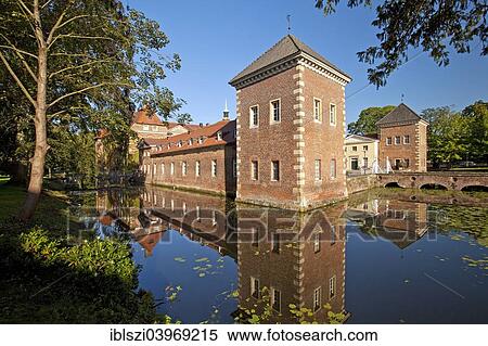Stock Photography - "Velen Castle, moated castle, Velen, Munsterland, North Rhine-Westphalia, Germany, Europe". Fotosearch
