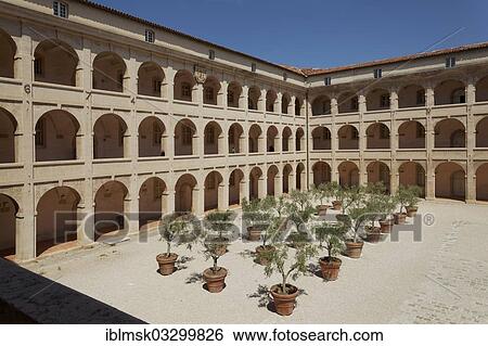 Stock Photograph - "Vieille Charite, a former almshouse, Panier, Marseille, Departement Bouches-du-Rhone, Region Provence-Alpes-Cote dâ€™Azur dâ€™Azur, France, Europe". Fotosearch