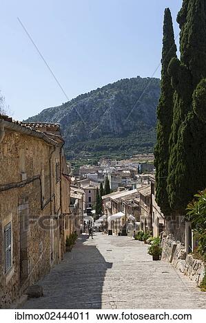 Stock Image - "View from the Calvary to the old town of Pollenca, Mallorca, Majorca, Balearic Islands, Spain, Europe". Fotosearch