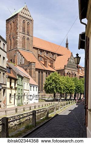 Stock Photo - "View of Nikolai-Kirche Church in the historic district, Wismar, Mecklenburg-Western Pomerania, Germany, Europe". Fotosearch