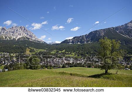 "View of the town of Cortina d'Ampezzo, Province of Belluno, Veneto, Italy, Europe" View Large Photo Image Stock Photography - "View of the town of Cortina d'Ampezzo, Province of Belluno, Veneto, Italy, Europe". Fotosearch