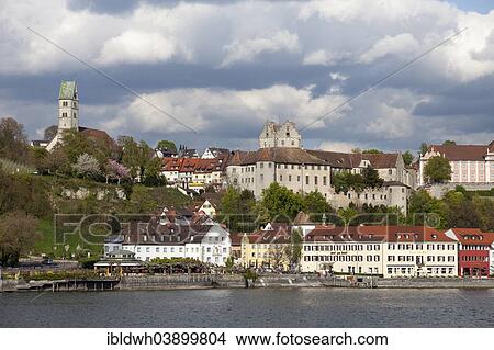 Picture - "View of the town with the parish church and Burg Meersburg, Old Castle, Lake Constance, Baden-Wurttemberg, Germany, Europe". Fotosearch