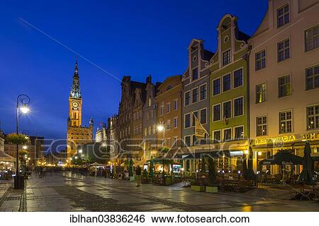 "View towards the city hall seen from the Dluga pedestrian zone, Środmieście, Gdansk, Pomeranian Voivodeship, Poland, Europe" View Large Photo Image Stock Photograph - "View towards the city hall seen from the Dluga pedestrian zone, Środmieście, Gdansk, Pomeranian Voivodeship, Poland, Europe". Fotosearch