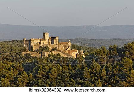 "Village of Le Barroux and the Chateau du Barroux castle, Provence, region, Departement Vaucluse, France, Europe" View Large Photo Image Stock Image - "Village of Le Barroux and the Chateau du Barroux castle, Provence, region, Departement Vaucluse, France, Europe". Fotosearch