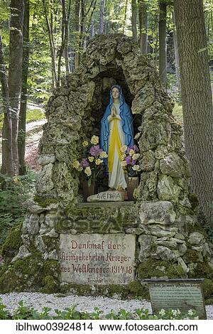 "Virgin Mary statue, World War I memorial in the woods, Schesslitz, Upper Franconia, Franconia, Bavaria, Germany, Europe" View Large Photo Image Picture - "Virgin Mary statue, World War I memorial in the woods, Schesslitz, Upper Franconia, Franconia, Bavaria, Germany, Europe". Fotosearch