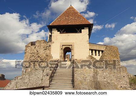 Stock Photo - "Visegradi Var, Visegrad Castle, Fellegvar, Hungary, Europe". Fotosearch