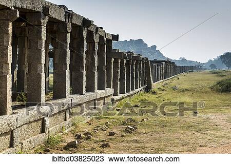 Stock Image - "Vittala Temple, ruined city of Vijayanagara, UNESCO World Heritage Site, Hampi, Karnataka, India, Asia". Fotosearch