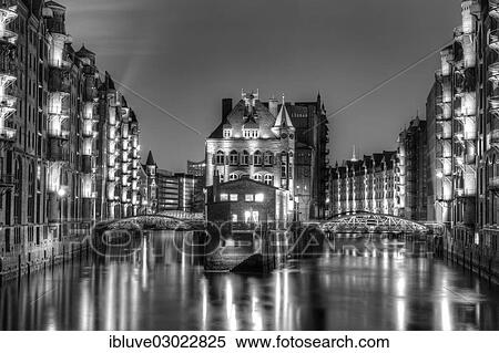 "Wasserschloesschen water castle at night, Speicherstadt, Hamburg, Hamburg, Germany, Europe" View Large Photo Image Stock Photography - "Wasserschloesschen water castle at night, Speicherstadt, Hamburg, Hamburg, Germany, Europe". Fotosearch