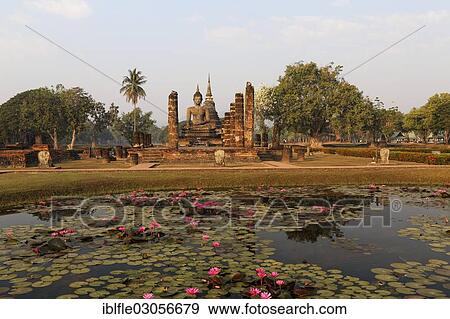 "Wat Mahathat Temple in Sukhothai Historical Park, UNESCO World Heritage Site, Mueang Kao, Sukhothai Provinz, Northern Thailand, Thailand, Asia" View Large Photo Image Stock Photo - "Wat Mahathat Temple in Sukhothai Historical Park, UNESCO World Heritage Site, Mueang Kao, Sukhothai Provinz, Northern Thailand, Thailand, Asia". Fotosearch