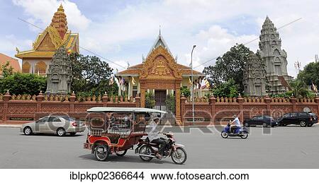 "Wat Ounalom Temple, Phnom Penh, Cambodia, Asia" View Large Photo Image Picture - "Wat Ounalom Temple, Phnom Penh, Cambodia, Asia". Fotosearch