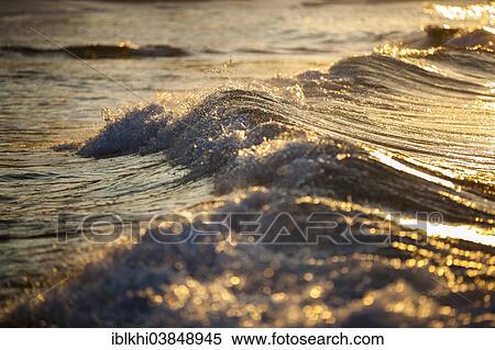 "Waves, Honolua Bay, Honolua, Maui, USA" View Large Photo Image Stock Photography - "Waves, Honolua Bay, Honolua, Maui, USA". Fotosearch