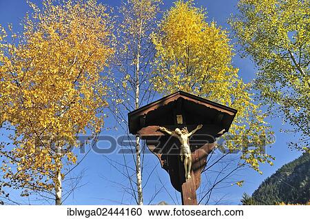 "Wayside cross, lookout point at Hofmannsruh, Oberstdorf, Allgaeu Alps, Upper Allgaeu region, Bavaria, Germany, Europe, PublicGround, Europe" View Large Photo Image Stock Image - "Wayside cross, lookout point at Hofmannsruh, Oberstdorf, Allgaeu Alps, Upper Allgaeu region, Bavaria, Germany, Europe, PublicGround, Europe". Fotosearch