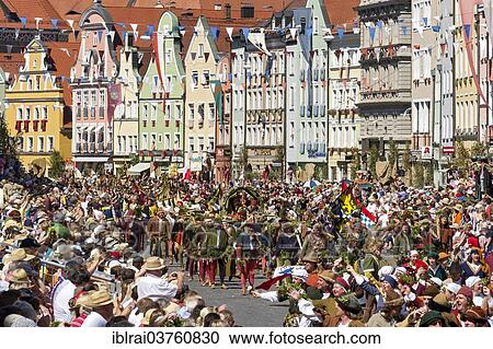 "Wedding procession in medieval costumes to celebrate """"Landshut Wedding 1475"""", historic center, Landshut, Lower Bavaria, Bavaria, Germany, Europe" View Large Photo Image Stock Image - "Wedding procession in medieval costumes to celebrate """"Landshut Wedding 1475"""", historic center, Landshut, Lower Bavaria, Bavaria, Germany, Europe". Fotosearch