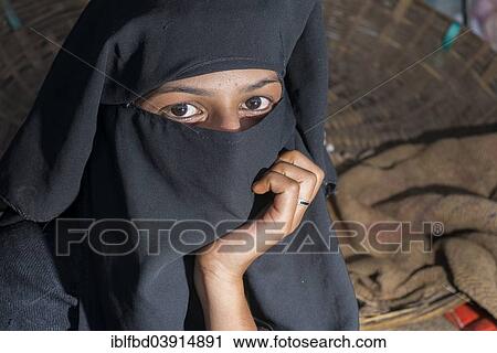 "Woman wearing a hijab, Bangalore, Karnataka, India, Asia" View Large Photo Image Stock Image - "Woman wearing a hijab, Bangalore, Karnataka, India, Asia". Fotosearch