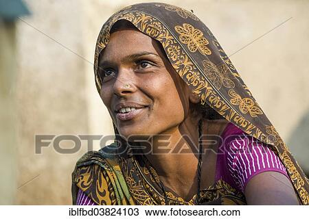 "Woman wearing a sari, Bhavnagar, Gujarat, India, Asia" View Large Photo Image Stock Image - "Woman wearing a sari, Bhavnagar, Gujarat, India, Asia". Fotosearch