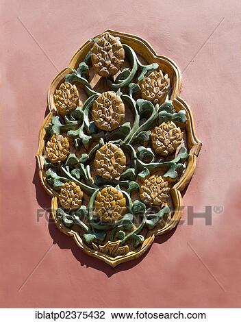 "Wood carving artwork, Forbidden City, Beijing, China, Asia" View Large Photo Image Stock Image - "Wood carving artwork, Forbidden City, Beijing, China, Asia". Fotosearch