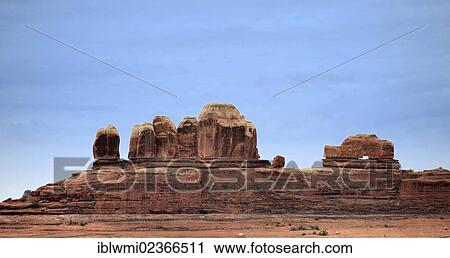 "Wooden Shoe Arch rock formation, The Needles District, Canyonlands National Park, Utah, United States of America, USA" View Large Photo Image Stock Image - "Wooden Shoe Arch rock formation, The Needles District, Canyonlands National Park, Utah, United States of America, USA". Fotosearch