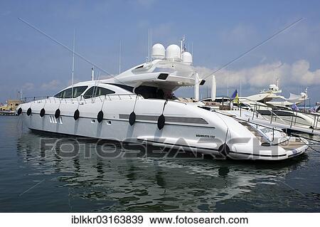"Yacht in the harbor, Cote d? ÇÖAzur, Saint-Tropez, Departement Var, Region Provence-Alpes-Cote d? ÇÖAzur, France, Europe" View Large Photo Image Stock Photo - "Yacht in the harbor, Cote d? ÇÖAzur, Saint-Tropez, Departement Var, Region Provence-Alpes-Cote d? ÇÖAzur, France, Europe". Fotosearch