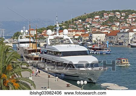 "Yacht in the harbour, Trogir, Dalmatia, Croatia, Europe" View Large Photo Image Stock Photograph - "Yacht in the harbour, Trogir, Dalmatia, Croatia, Europe". Fotosearch