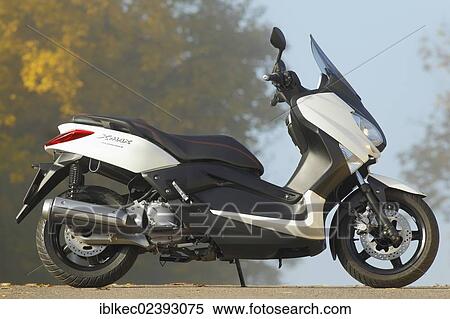 Yamaha X-Max 250 motor scooter View Large Photo Image Stock Photography - Yamaha X-Max 250 motor scooter. Fotosearch