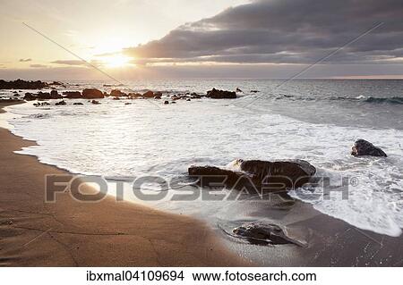 Picture - Beach Playa des Ingles, La Playa in Valle Gran Rey, La Gomera, Canary Islands, Spain, Europe. Fotosearch
