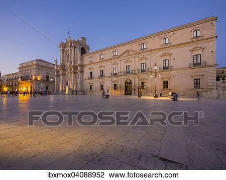Church of Santa Lucia alla Badia on cathedral square, La Vergine del Piliere, Syracuse, Province of Syracuse, UNESCO World Heritage Site, island of Ortigia, Ortigia, Sicily, Italy, Europe View Large Photo Image Stock Image - Church of Santa Lucia alla Badia on cathedral square, La Vergine del Piliere, Syracuse, Province of Syracuse, UNESCO World Heritage Site, island of Ortigia, Ortigia, Sicily, Italy, Europe. Fotosearch
