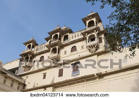 Picture - City Palace of the Maharaja, Udaipur, Rajasthan, India, Asia. Fotosearch