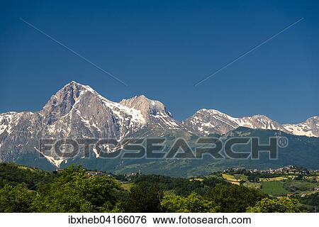 Corno Grande, Gran Sasso, Parco Nazionale del Gran Sasso e Monti della Laga, Abruzzo, Italy, Europe View Large Photo Image Stock Photograph - Corno Grande, Gran Sasso, Parco Nazionale del Gran Sasso e Monti della Laga, Abruzzo, Italy, Europe. Fotosearch