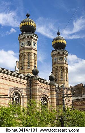 Dohany Street Synagogue, Budapest, Hungary, Europe View Large Photo Image Stock Image - Dohany Street Synagogue, Budapest, Hungary, Europe. Fotosearch