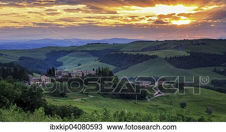 Landscape, sunset, Val d'Orcia, Vergelle, Tuscany, Italy, Europe View Large Photo Image Stock Image - Landscape, sunset, Val d'Orcia, Vergelle, Tuscany, Italy, Europe. Fotosearch