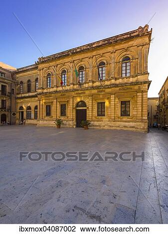 Mansion on Cathedral Square, UNESCO World Heritage Site, Ortygia, Syracuse, Sicily, Italy, Europe View Large Photo Image Stock Image - Mansion on Cathedral Square, UNESCO World Heritage Site, Ortygia, Syracuse, Sicily, Italy, Europe. Fotosearch