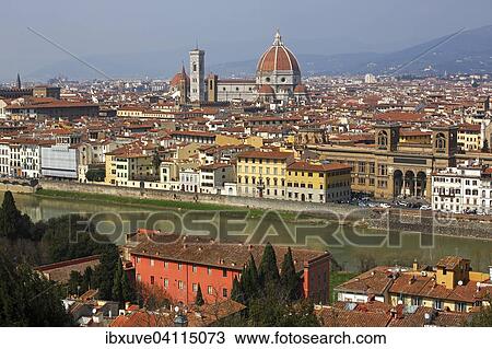 Stock Image - Panoramic view over the river Arno towards the historic centre, UNESCO World Heritage Site, Cathedral of Santa Maria del Fiore, Duomo cathedral and Campanile bell tower, Florence, Tuscany, Italy, Europe. Fotosearch