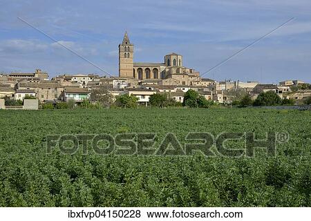 Parish church Nostra Senyora dels Angels, Sineu, Majorca, Balearic Islands, Spain, Europe View Large Photo Image Stock Photo - Parish church Nostra Senyora dels Angels, Sineu, Majorca, Balearic Islands, Spain, Europe. Fotosearch