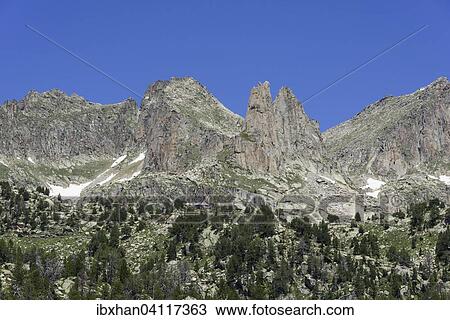 Stock Image - Peaks of the Agulles d'Amitges, Espot, Catalonia, Spain, Europe. Fotosearch