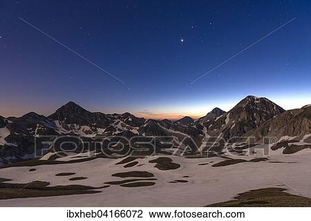 Pizzo d'Intermesoli, 2645m, right, Pizzo Cefalone, 2. 533m, left, Gran Sasso, Parco Nazionale del Gran Sasso e Monti della Laga, Abruzzo, Italy, Europe View Large Photo Image Stock Image - Pizzo d'Intermesoli, 2645m, right, Pizzo Cefalone, 2. 533m, left, Gran Sasso, Parco Nazionale del Gran Sasso e Monti della Laga, Abruzzo, Italy, Europe. Fotosearch