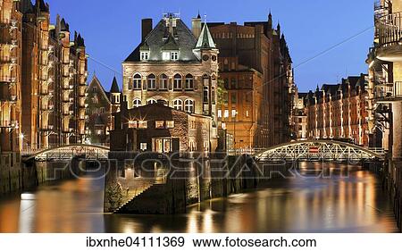 Poggenmuhle Fleet, Hamburg, Germany, Europe View Large Photo Image Stock Photo - Poggenmuhle Fleet, Hamburg, Germany, Europe. Fotosearch