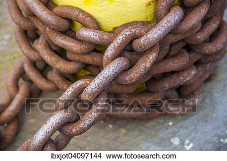 Picture - Rusty large metal chain. Fotosearch